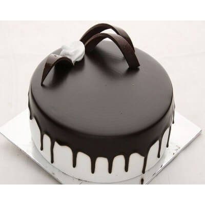Chocolate Crunchy Cake